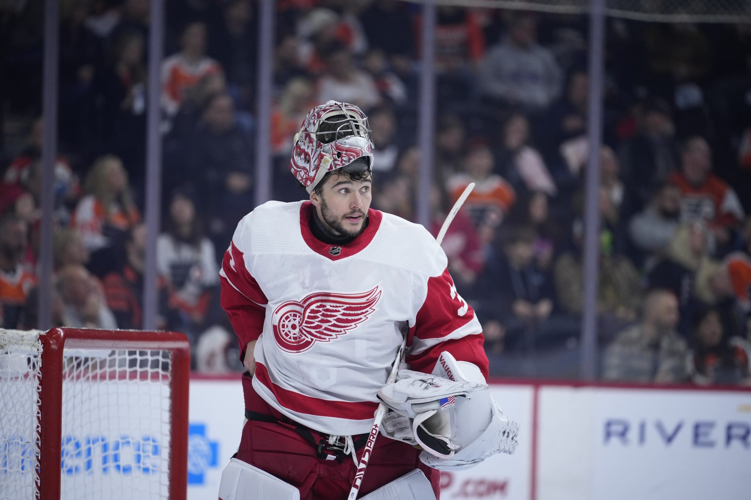 Alex Lyon, Red Wings