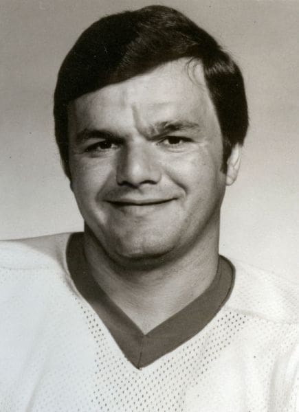 Marcel Dionne jumped from the Detroit Red Wings to the Los Angeles Kings in 1975 over a contract dispute