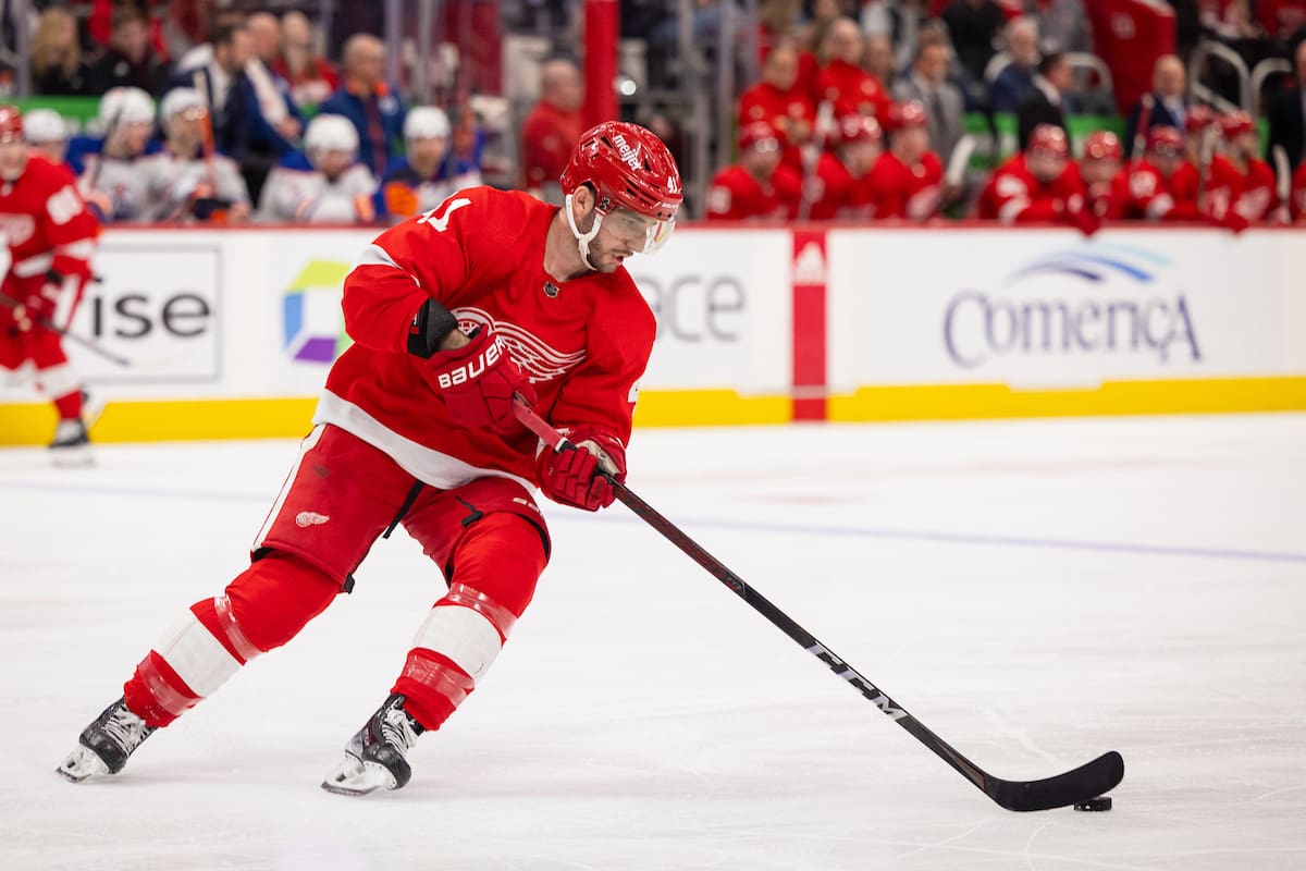 Shayne Gostisbehere, detroit red wings