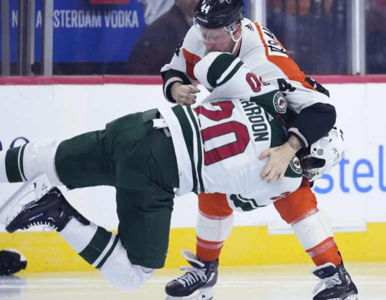 Nicolas Deslauriers, Flyers